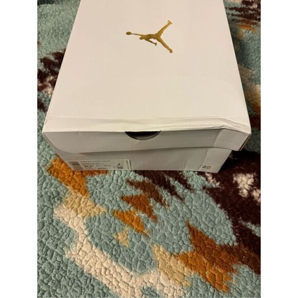 Nike Air Size 10.5 Jordan 4 Retro Shimmer Women DS New DJ0675-200 - Picture 7 of 7